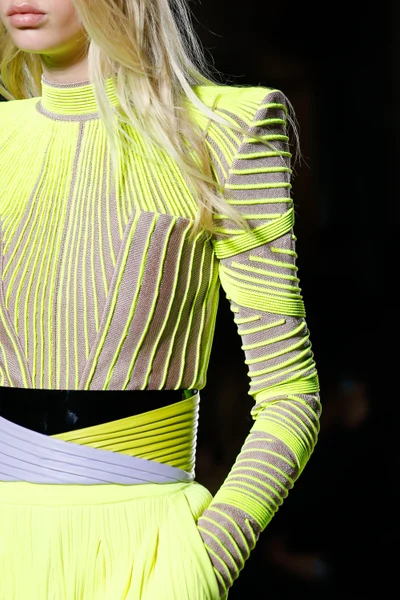 Look 97